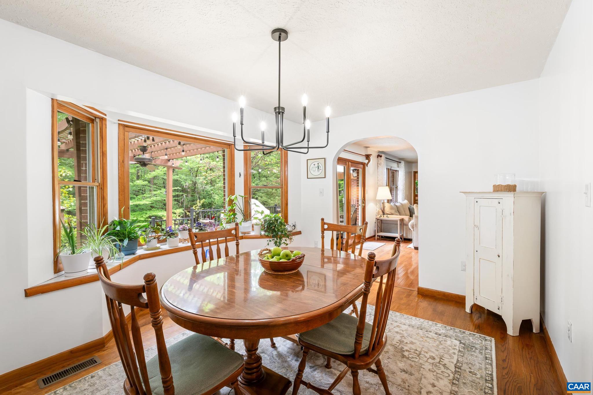 LAKE MONTICELLO - Residential
