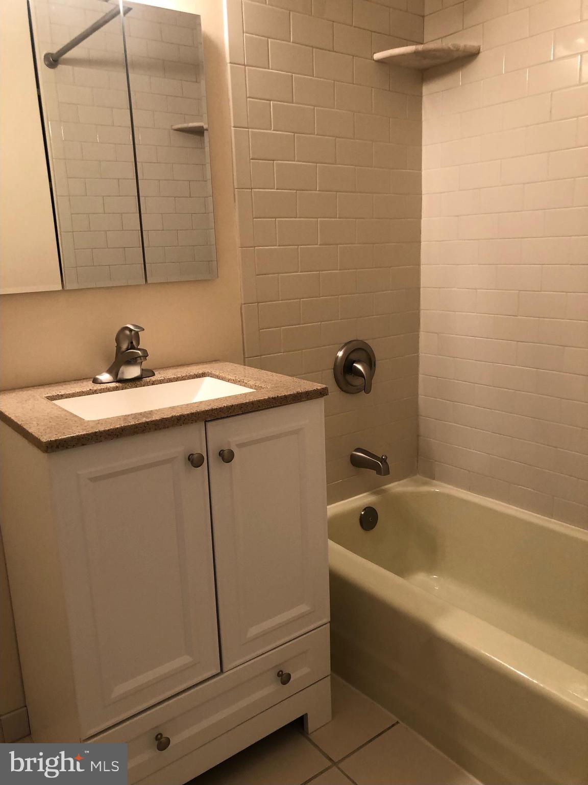 OAK HILL - Residential