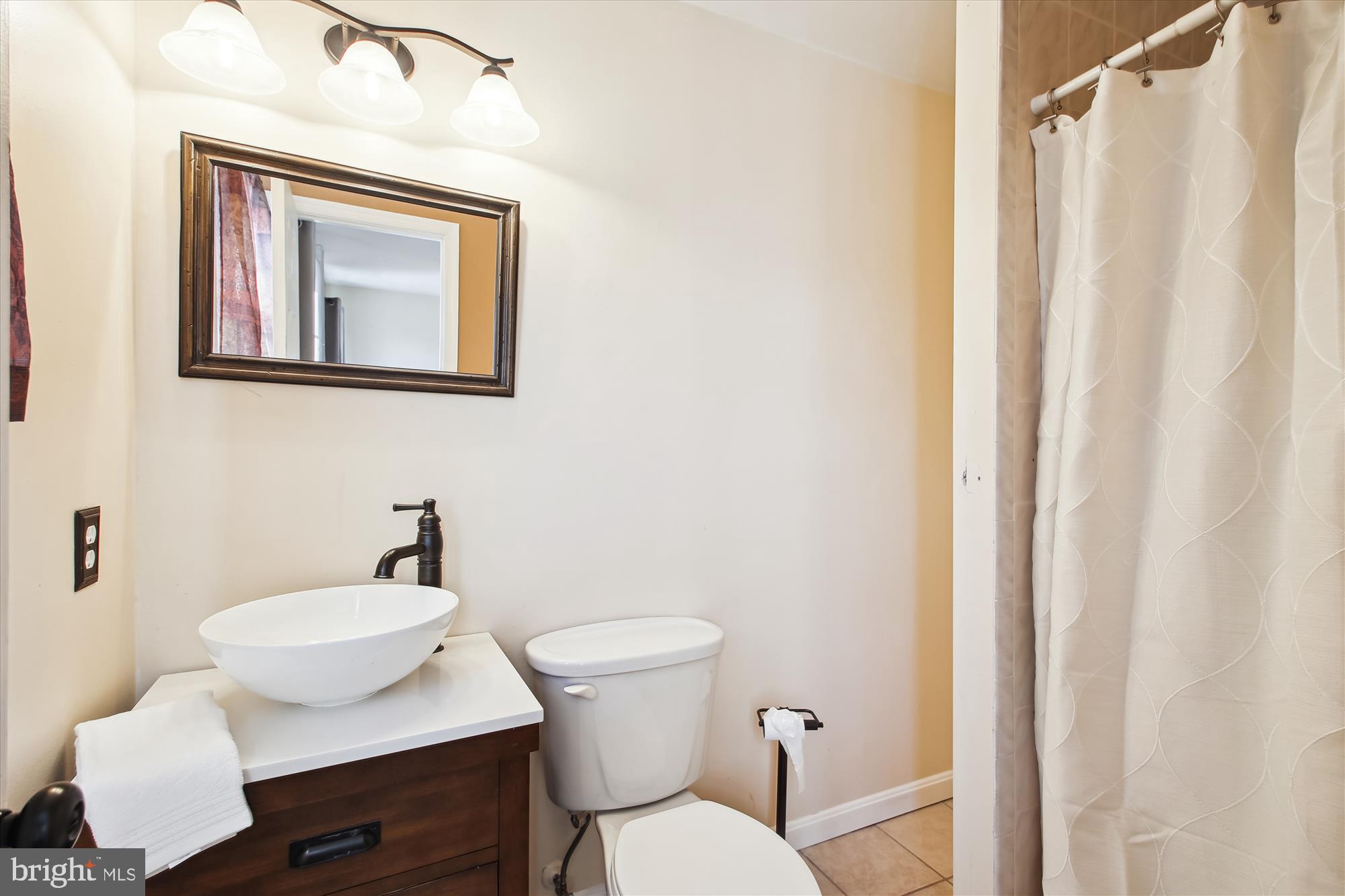 CROFTON DOWNS - Residential