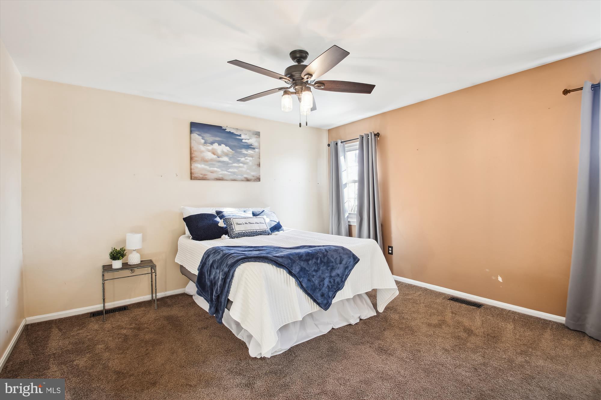 CROFTON DOWNS - Residential