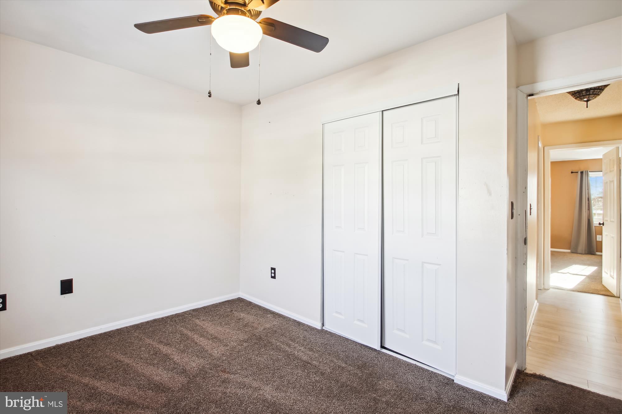 CROFTON DOWNS - Residential