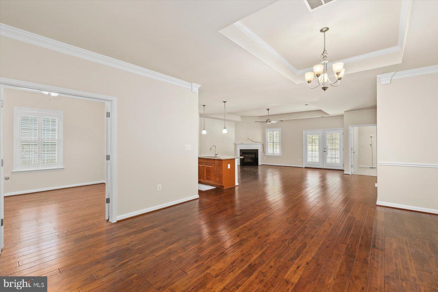 VIRGINIA HERITAGE AT LEE'S PARK - Residential