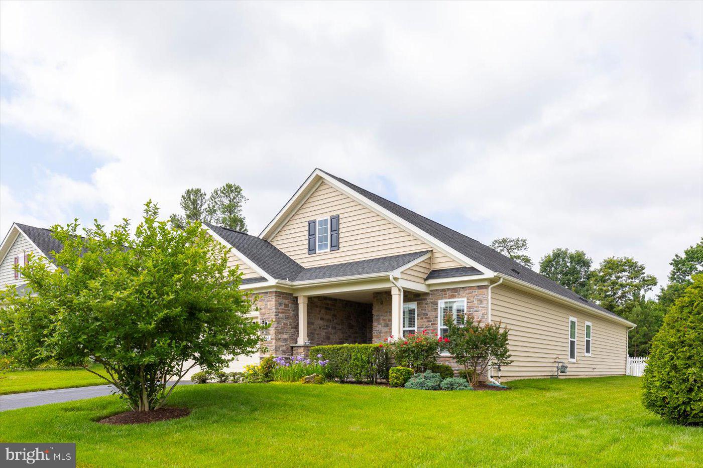 VIRGINIA HERITAGE AT LEE'S PARK - Residential