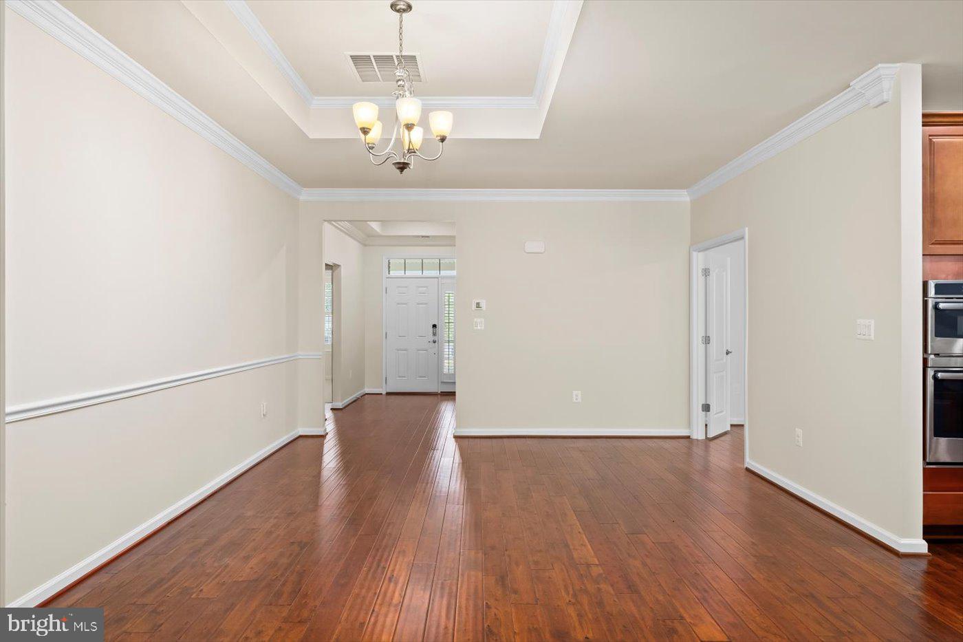 VIRGINIA HERITAGE AT LEE'S PARK - Residential