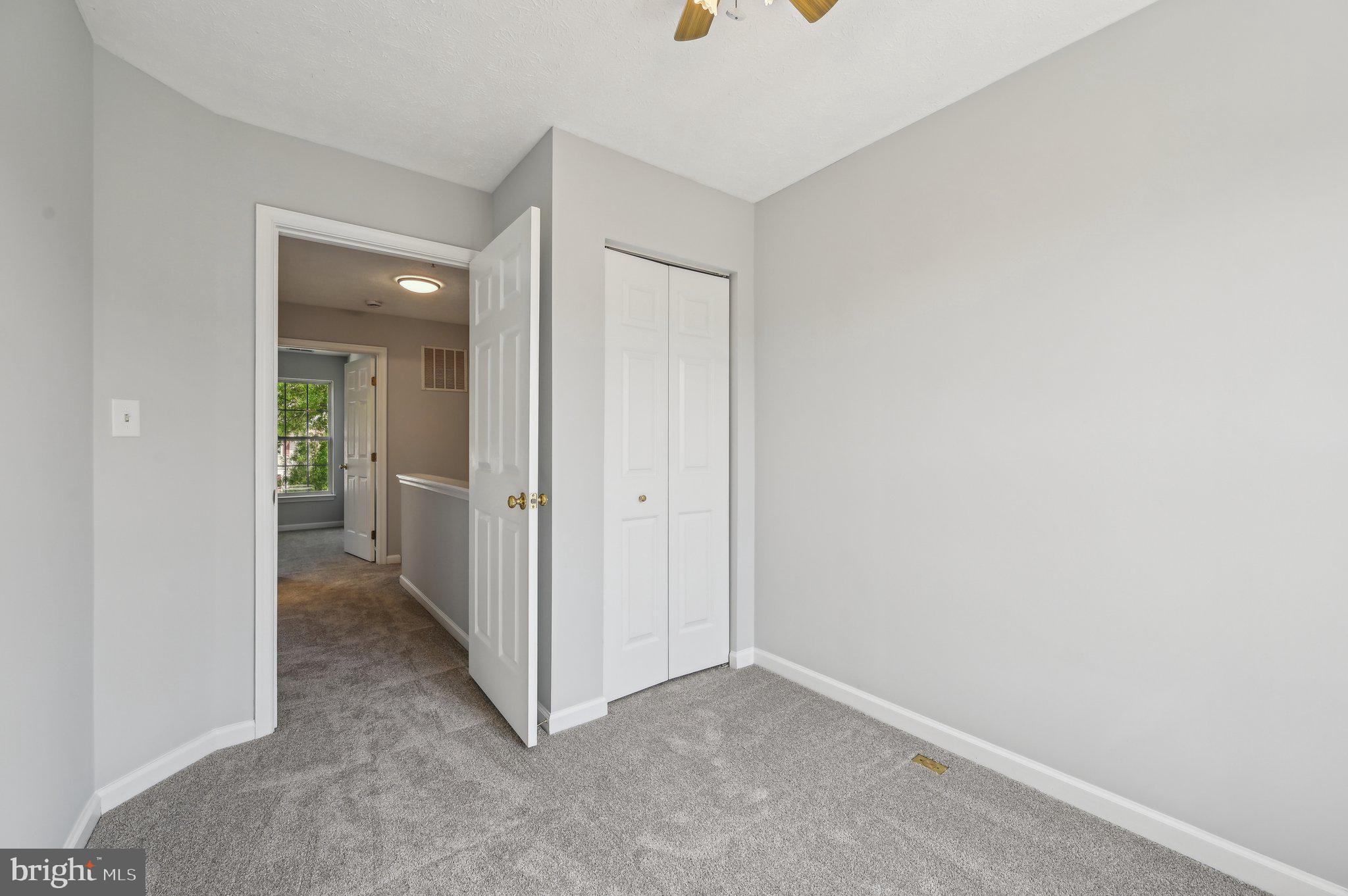 SEVEN OAKS - Residential