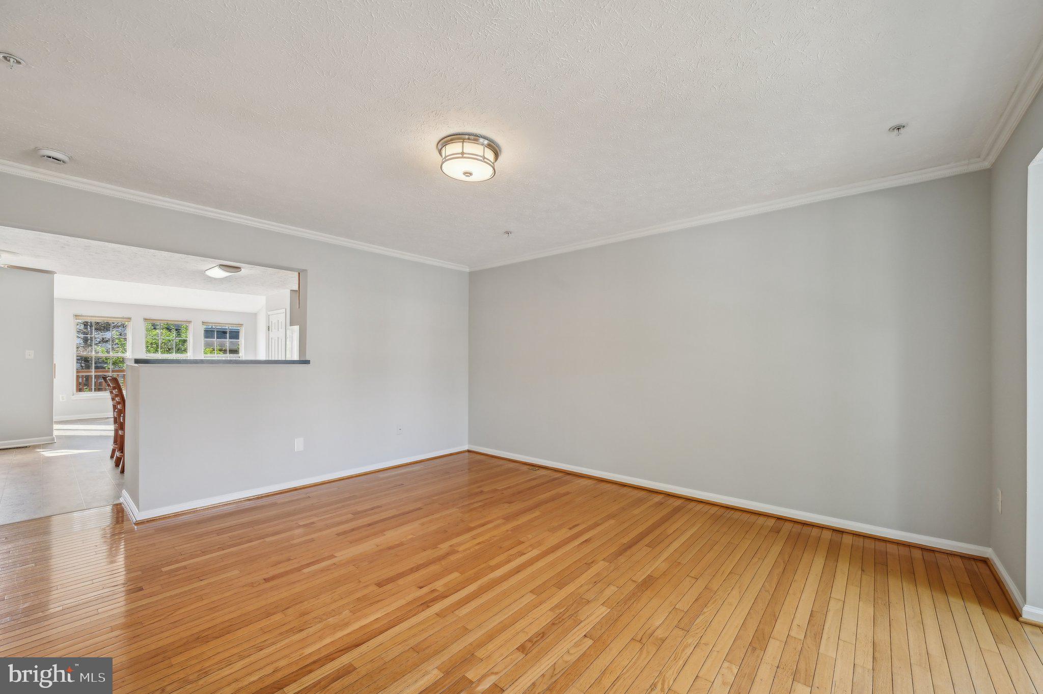 SEVEN OAKS - Residential