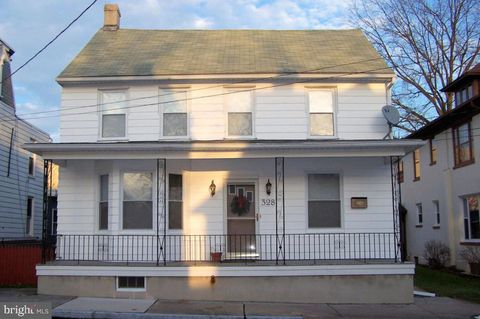 328 N SPRING STREET MIDDLETOWN PA 17057
