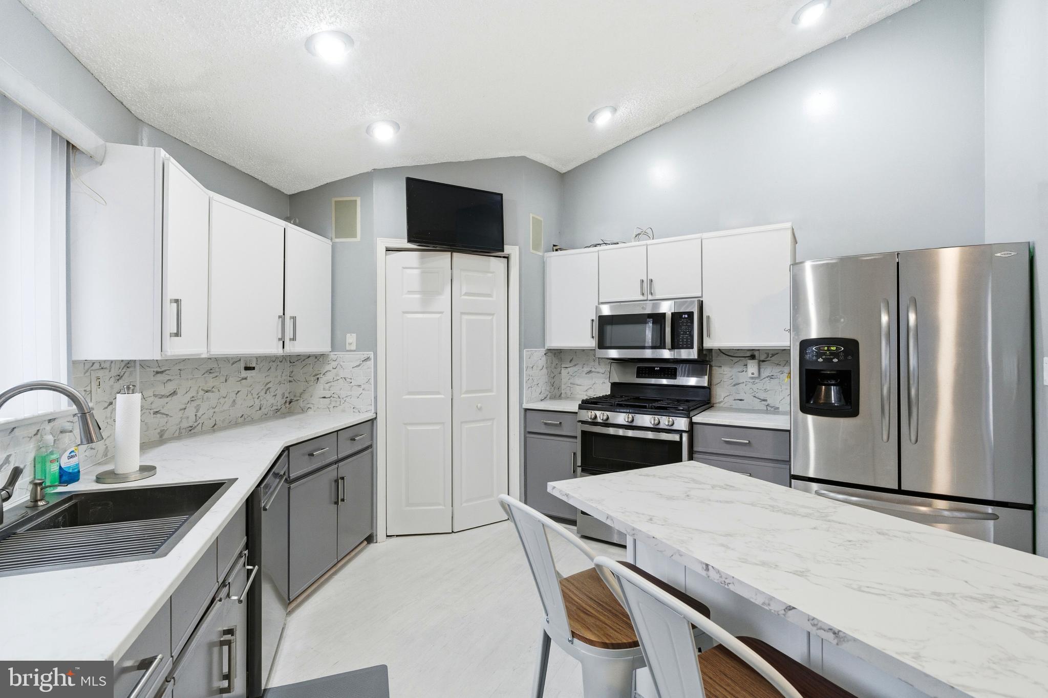 ATLANTIS - Residential