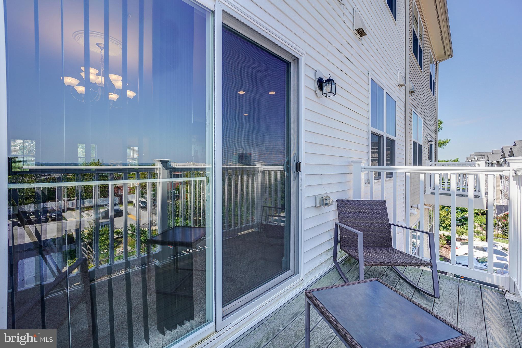 STONEY RUN - Residential Lease