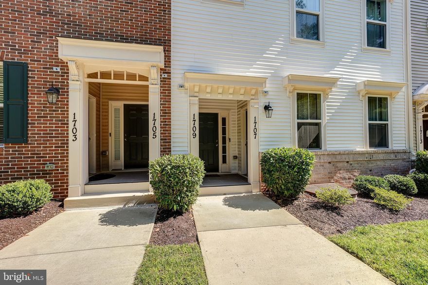 This beautiful 1 car garage Rooftop Terrace is located in a quiet area of Hanover, very close to the Arundel Mills Mall, with the most beautiful view of the attractions around. This home was built in 2018 and still looks sparkling clean. 2-level townhome with modern floorplan, 3 large bedrooms, 2.5 baths. The living room is huge and opens into the dinning area. The Kitchen is equipped with all stainless steel appliances, granite counter tops, huge sink and a window view to the Maryland live casino building and the mall. The entertainment area near the dinning and kitchen opens up to a balcony with a wonderful view. The luxurious master bedroom is huge with high ceiling, large closet, and inviting bathroom space. Need to see the layout. The other 2 spacious rooms share a common lovely bathroom. Washer and dryer are in place. Note:  Easy access to Ft. Meade, BWI and the MARC train. Neighborhood is Lite.  Must see!!!!!!!!. 
Qualifying criteria: Credit score - 600 or above.