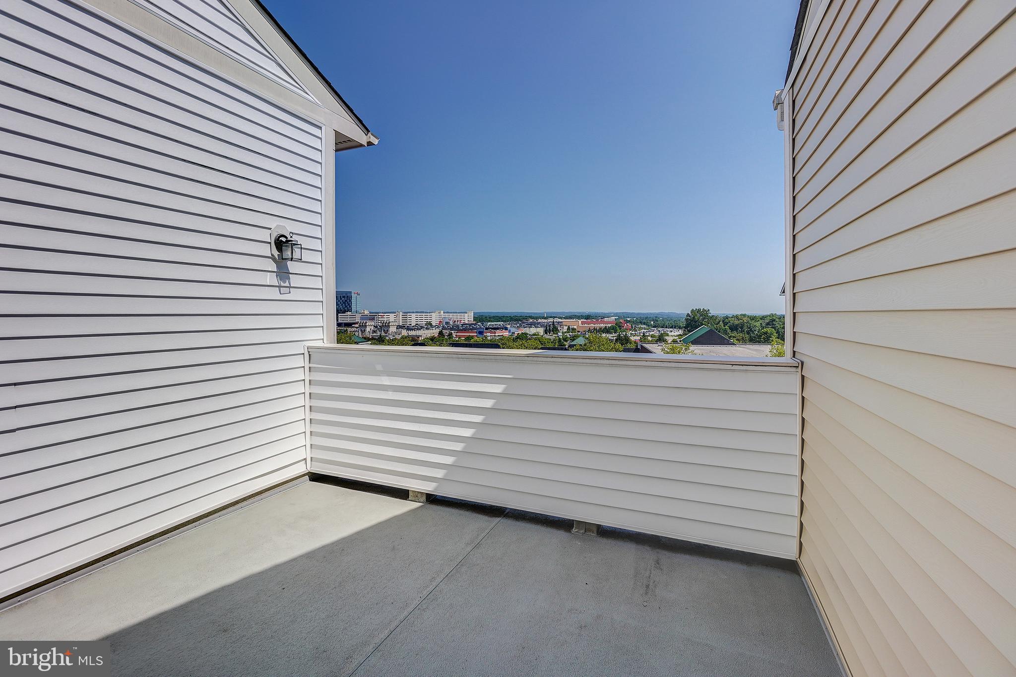 STONEY RUN - Residential Lease