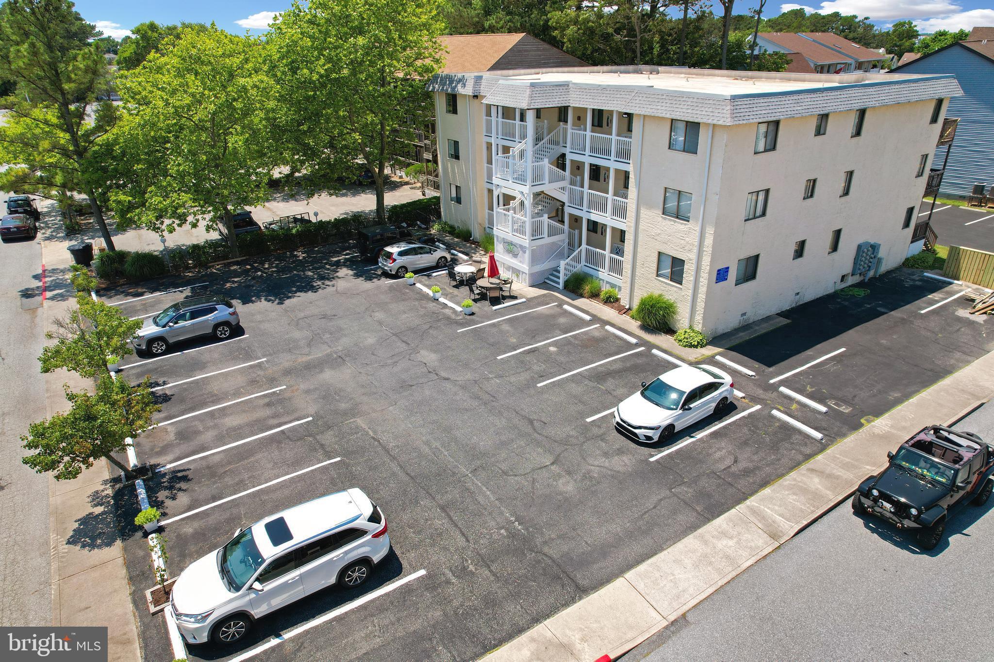 CAINE WOODS - Residential