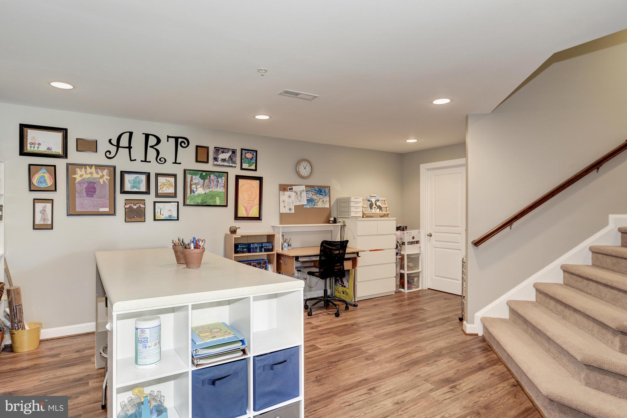 VILLAGES OF URBANA - Residential