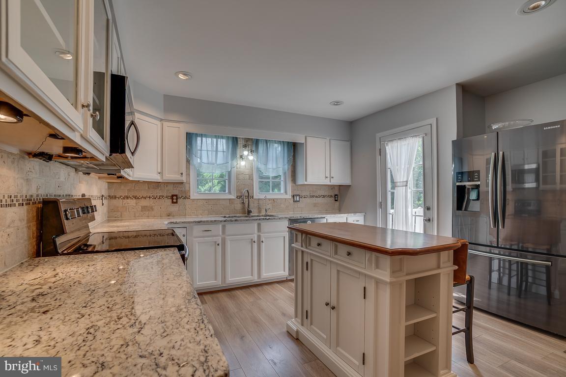 ESTATES OF LEE-JACKSON - Residential