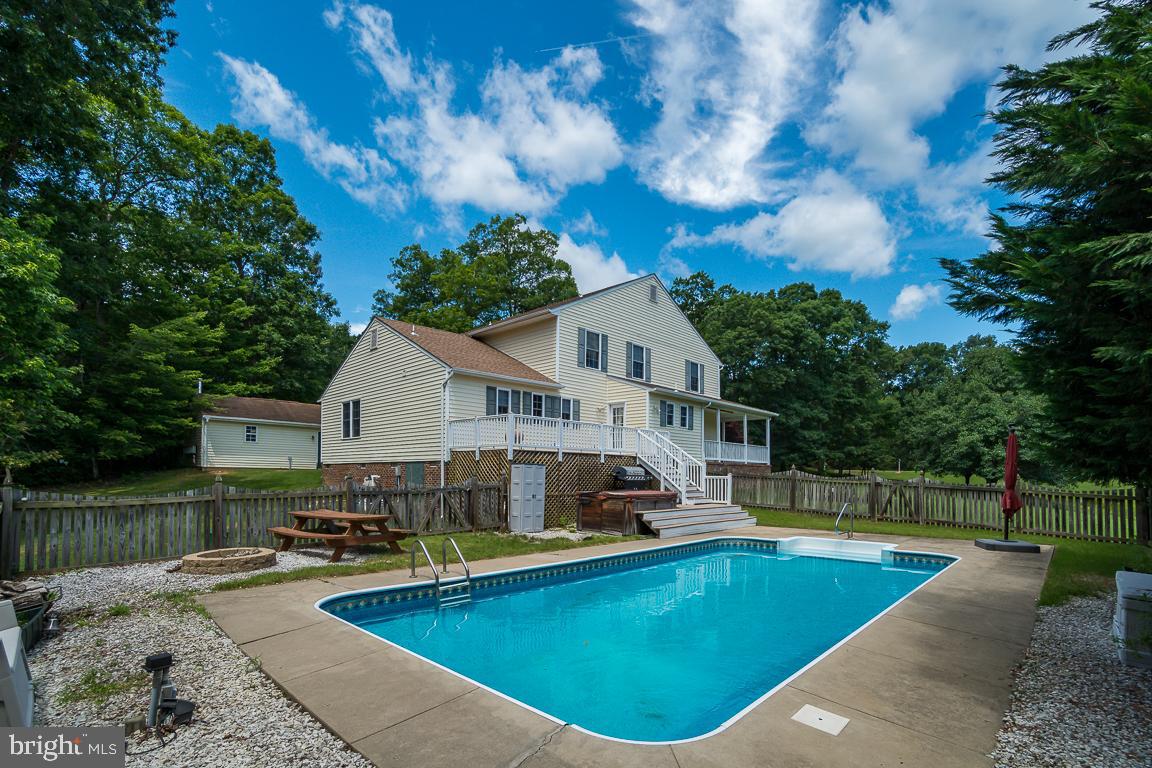 ESTATES OF LEE-JACKSON - Residential