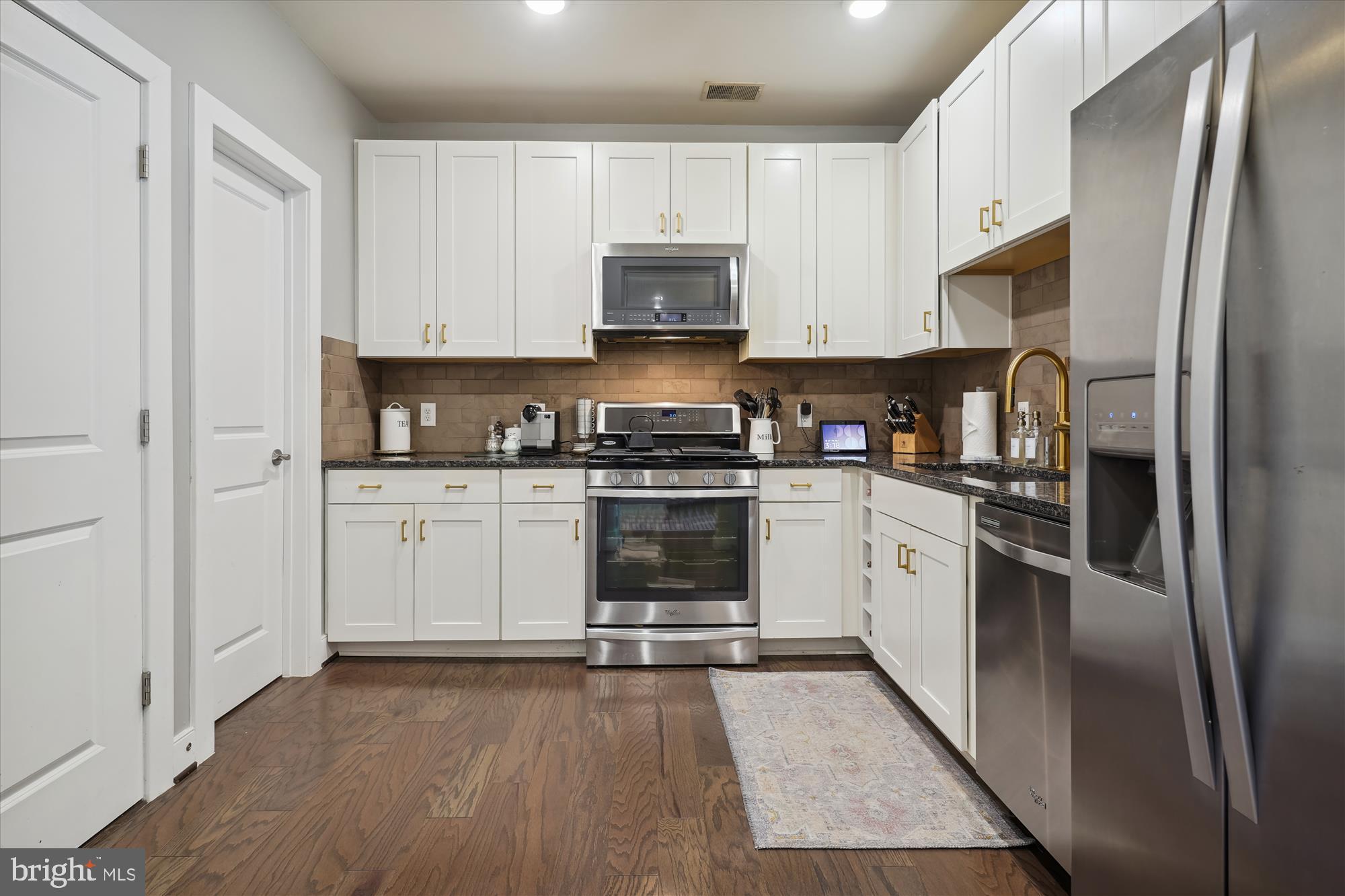 METROWEST - Residential Lease