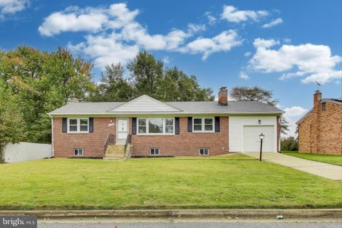 2204 TONGA DRIVE FORT WASHINGTON MD 20744