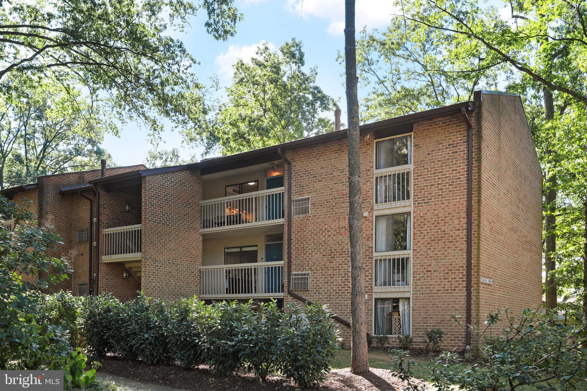 1592 MOORINGS DRIVE 22B