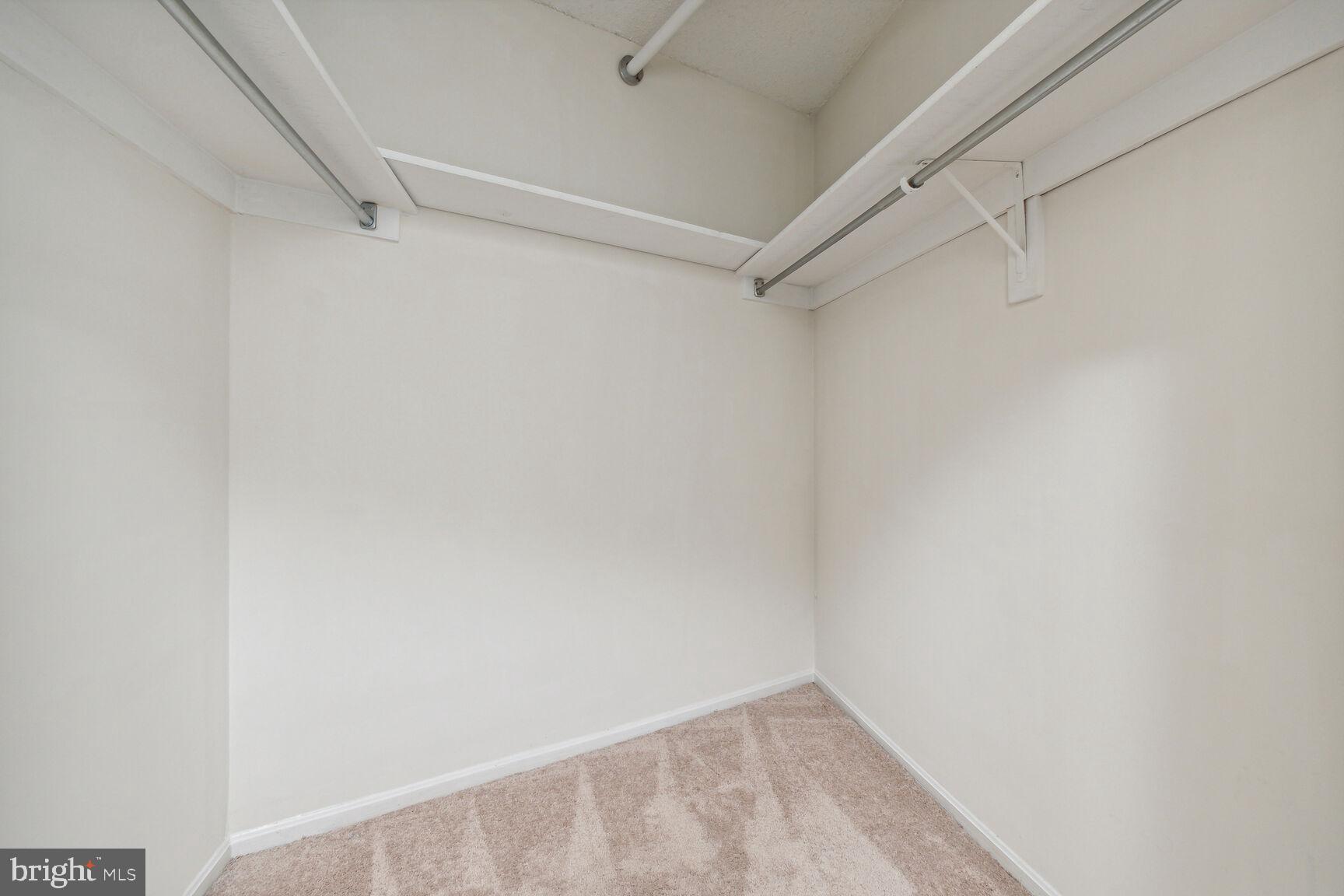 LEISURE WORLD - Residential