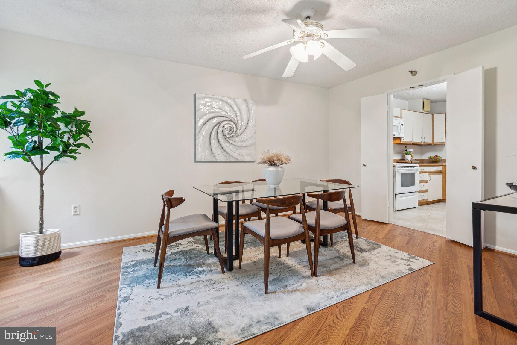 LEISURE WORLD - Residential