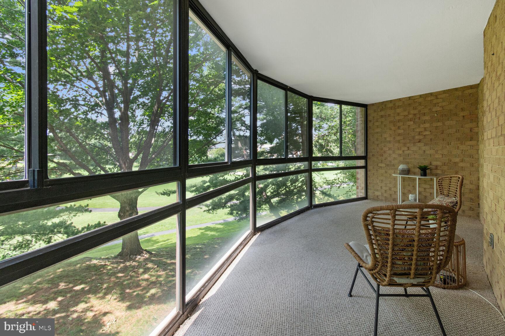 LEISURE WORLD - Residential