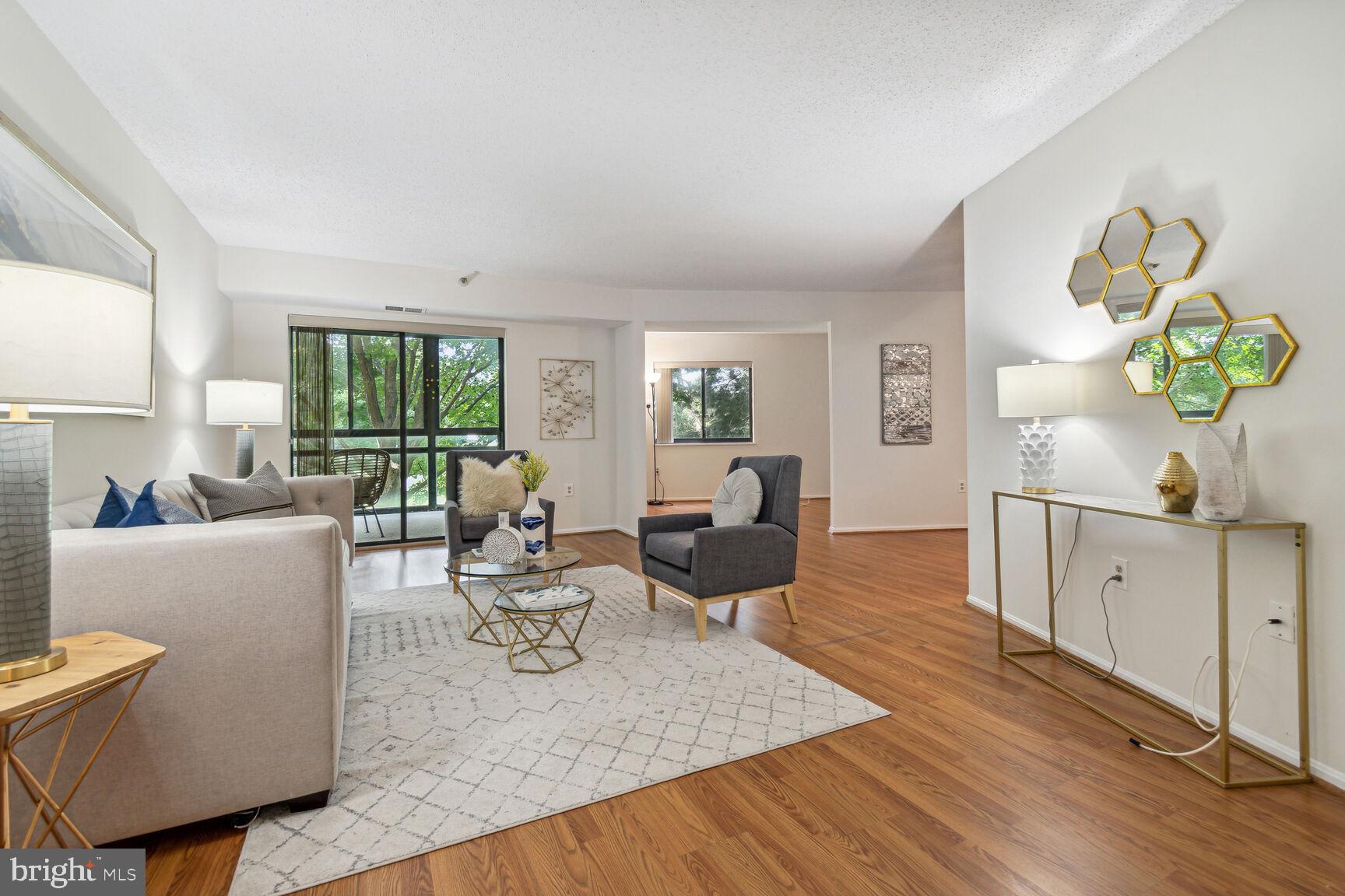 LEISURE WORLD - Residential