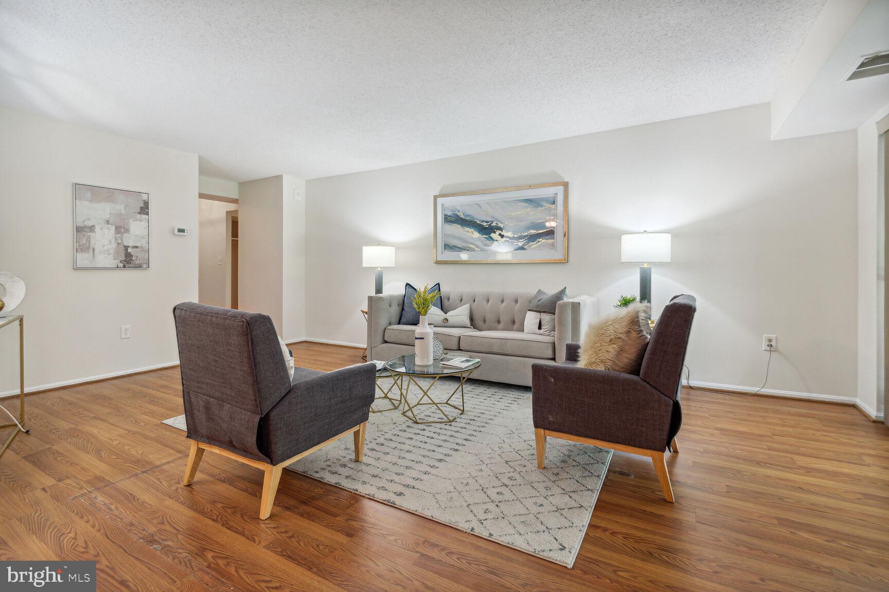 LEISURE WORLD - Residential