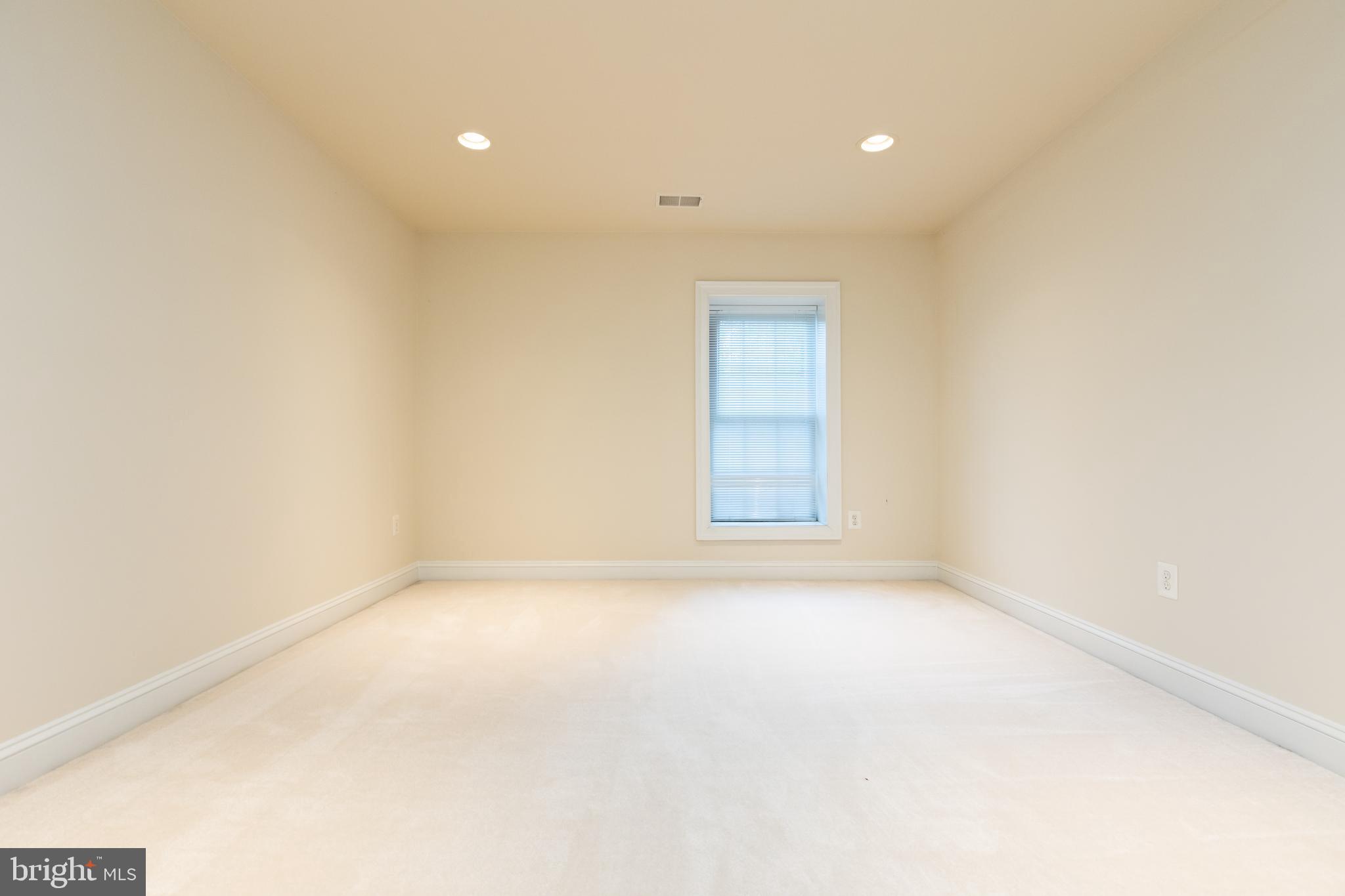 FALLSGROVE - Residential