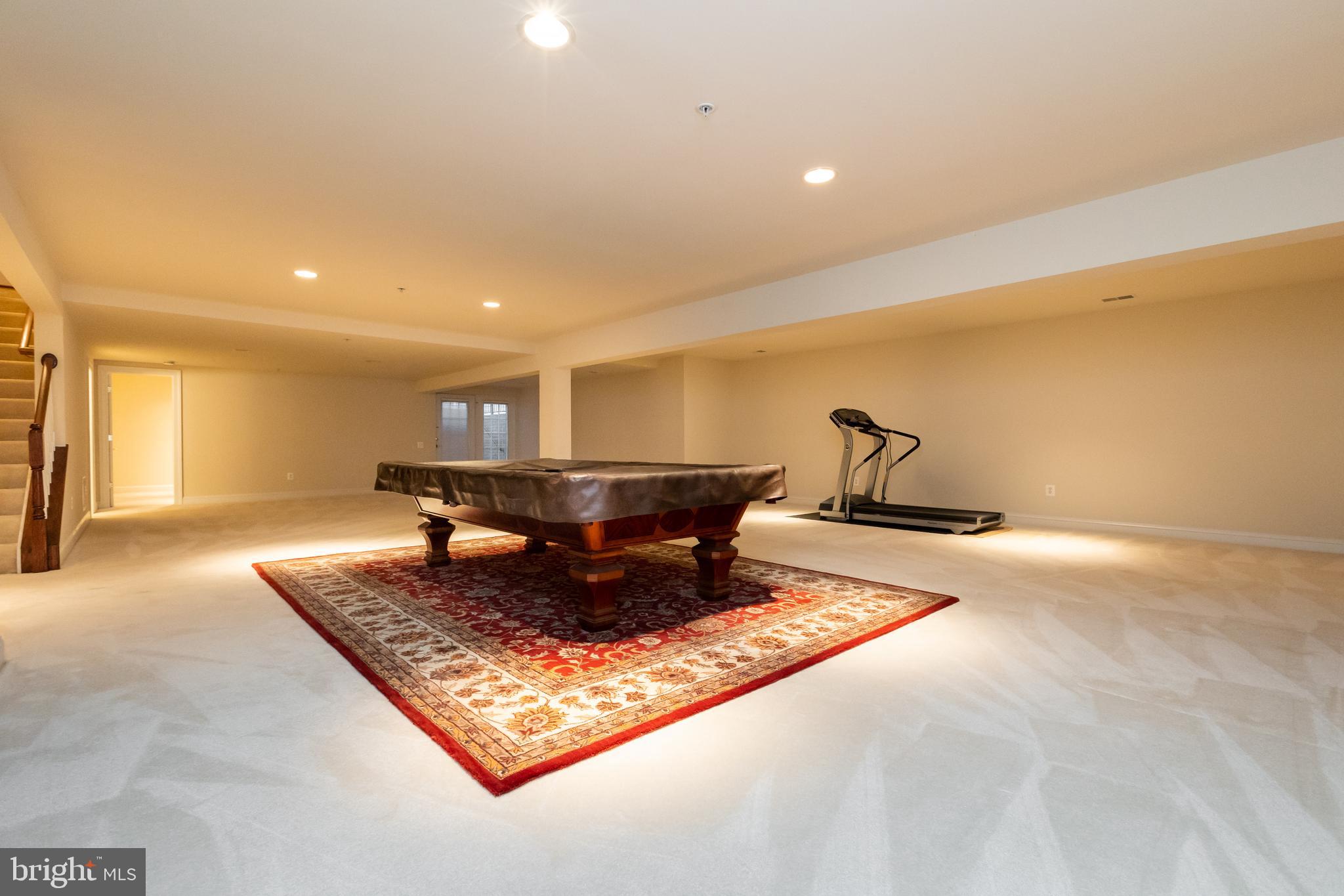 FALLSGROVE - Residential