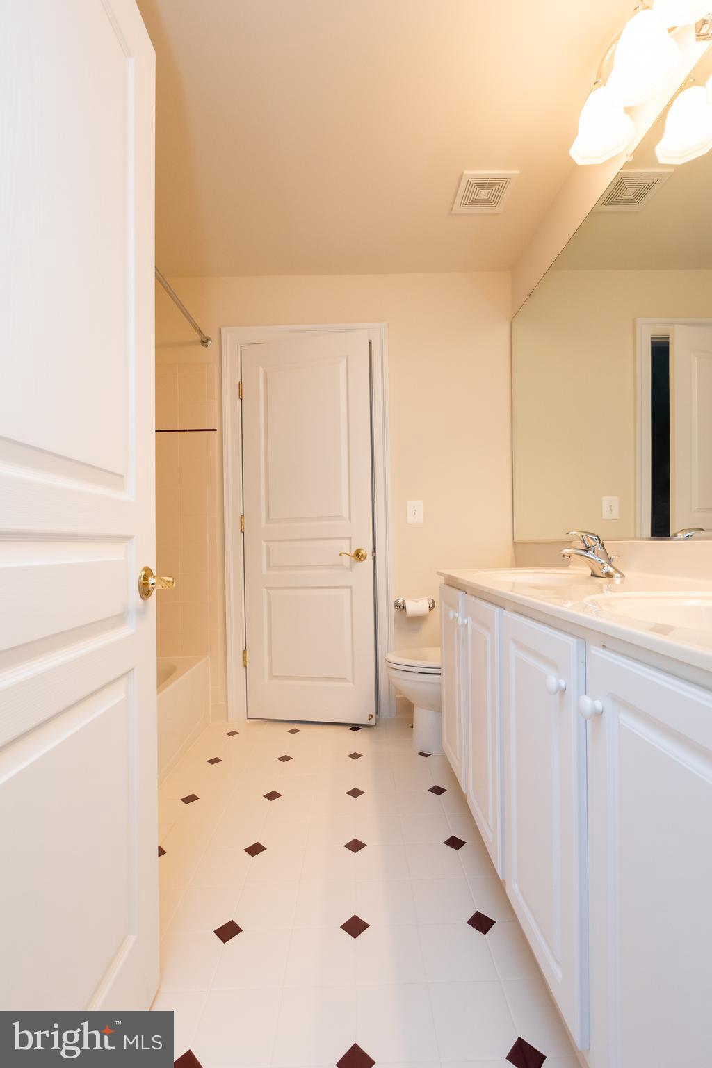 FALLSGROVE - Residential