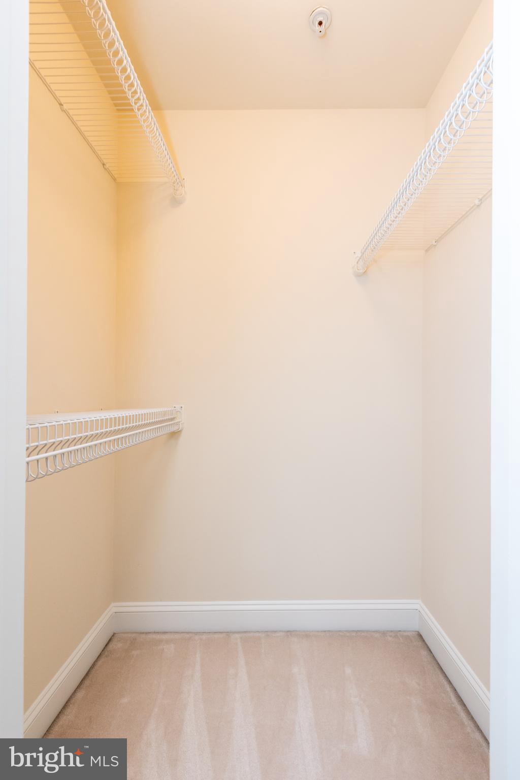 FALLSGROVE - Residential