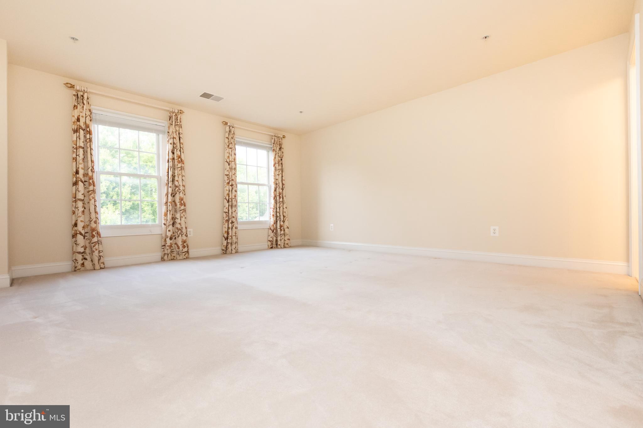 FALLSGROVE - Residential