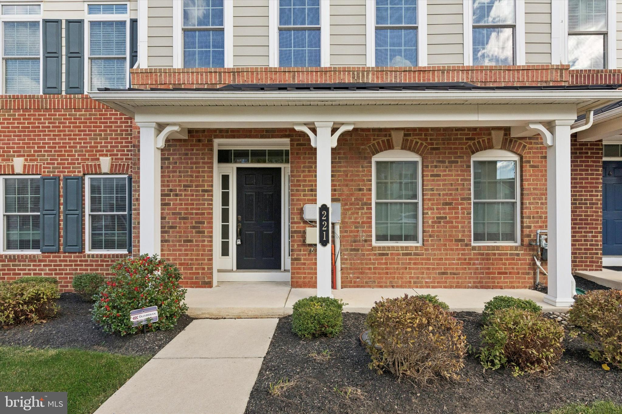 ATWATER - Residential Lease