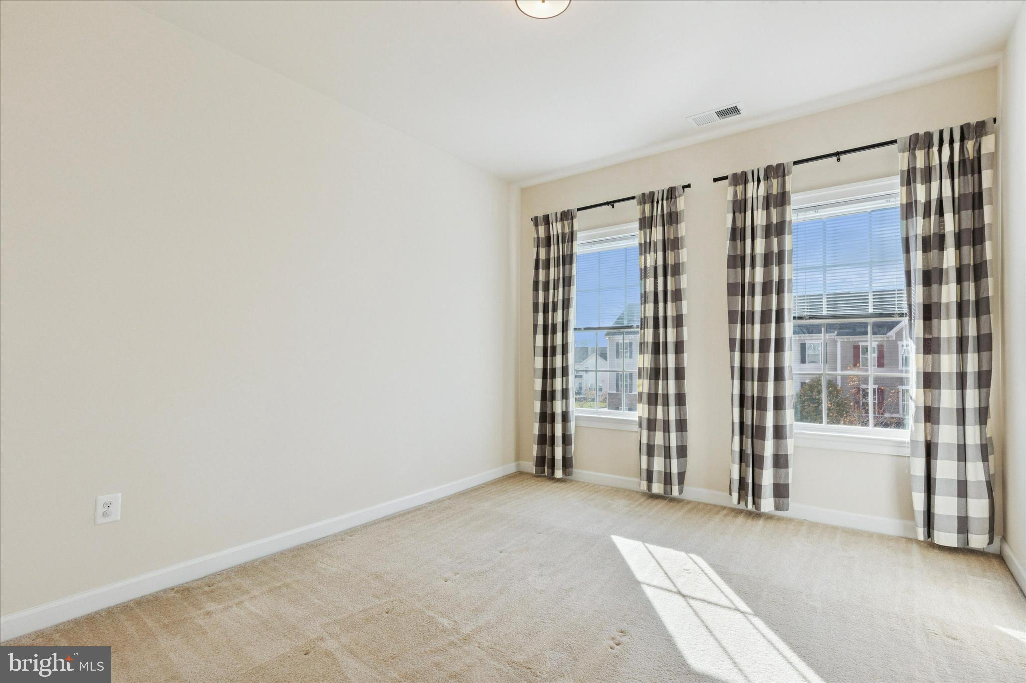 ATWATER - Residential Lease