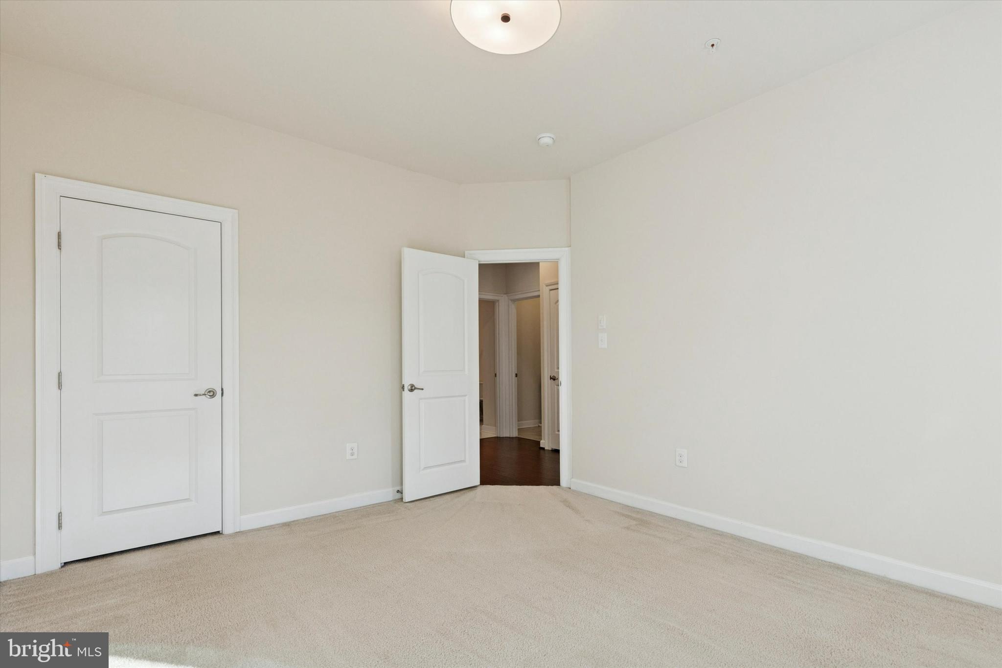 ATWATER - Residential Lease