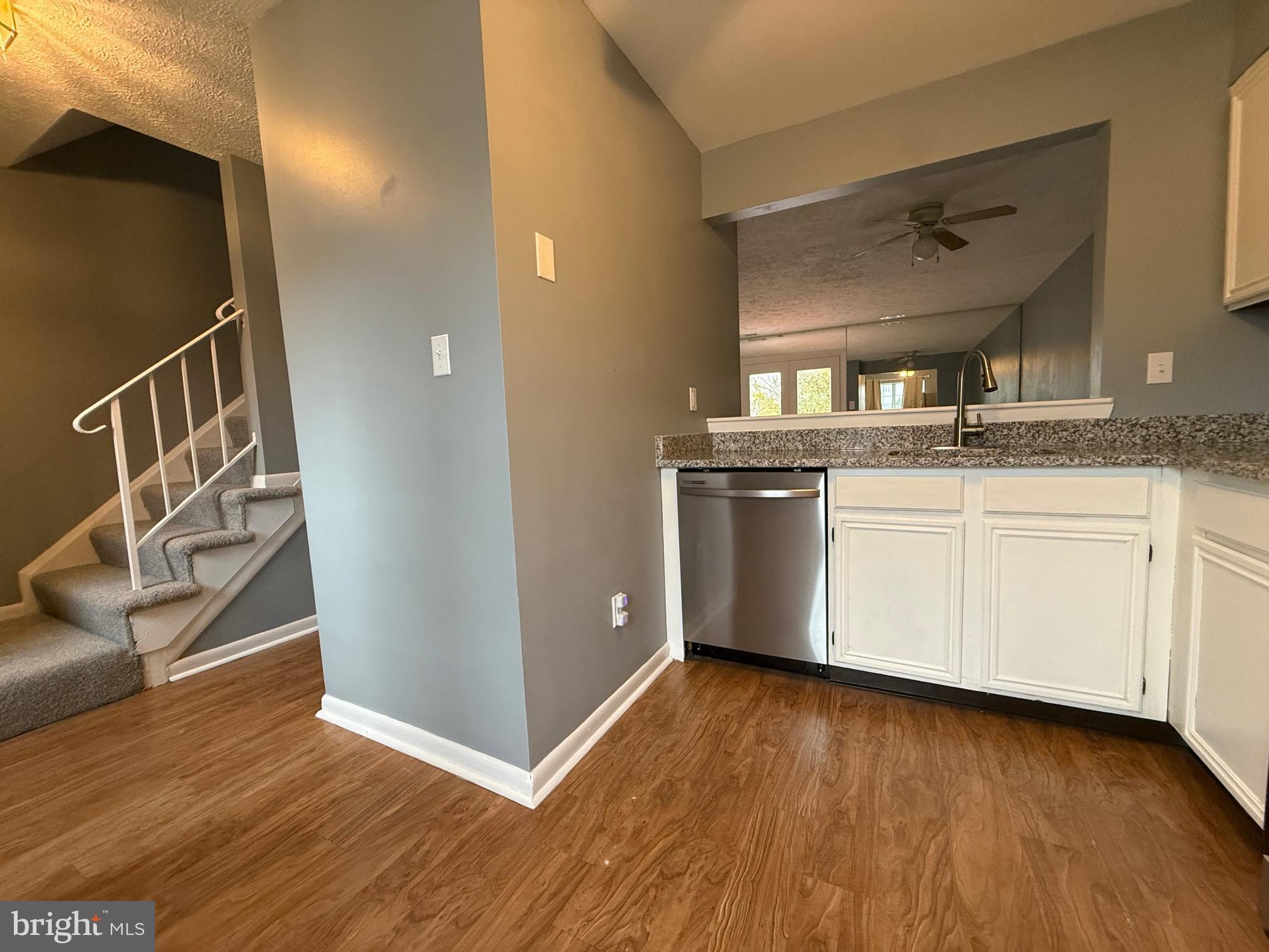 VILLAGE OF PAWNEE - Residential