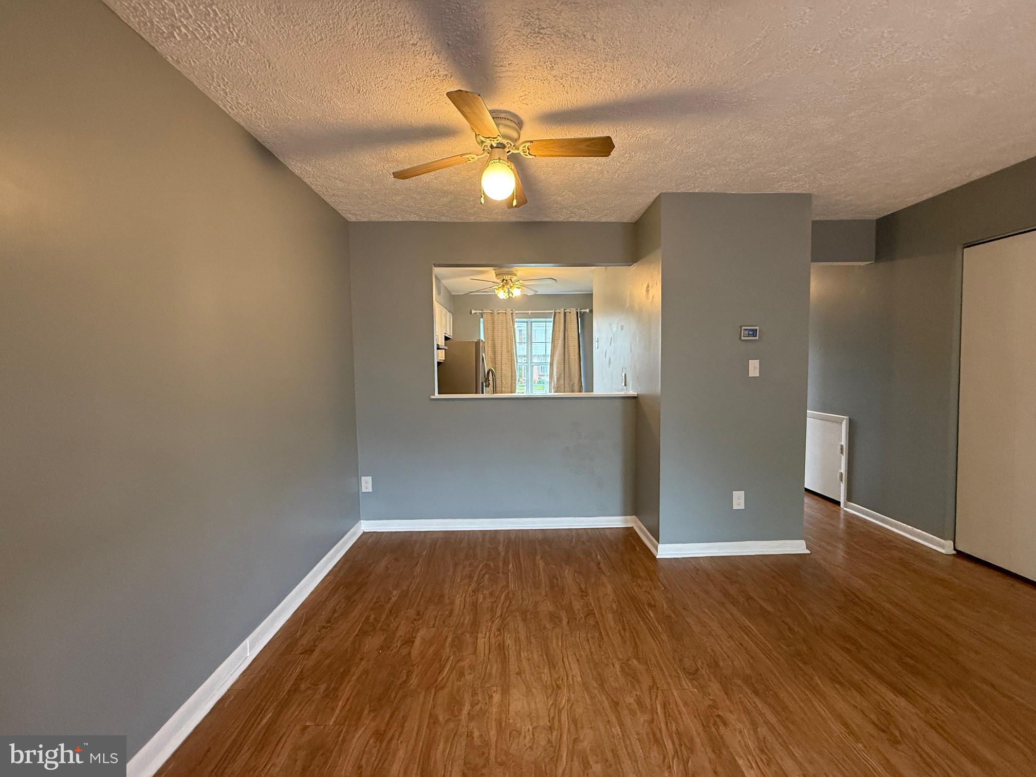 VILLAGE OF PAWNEE - Residential