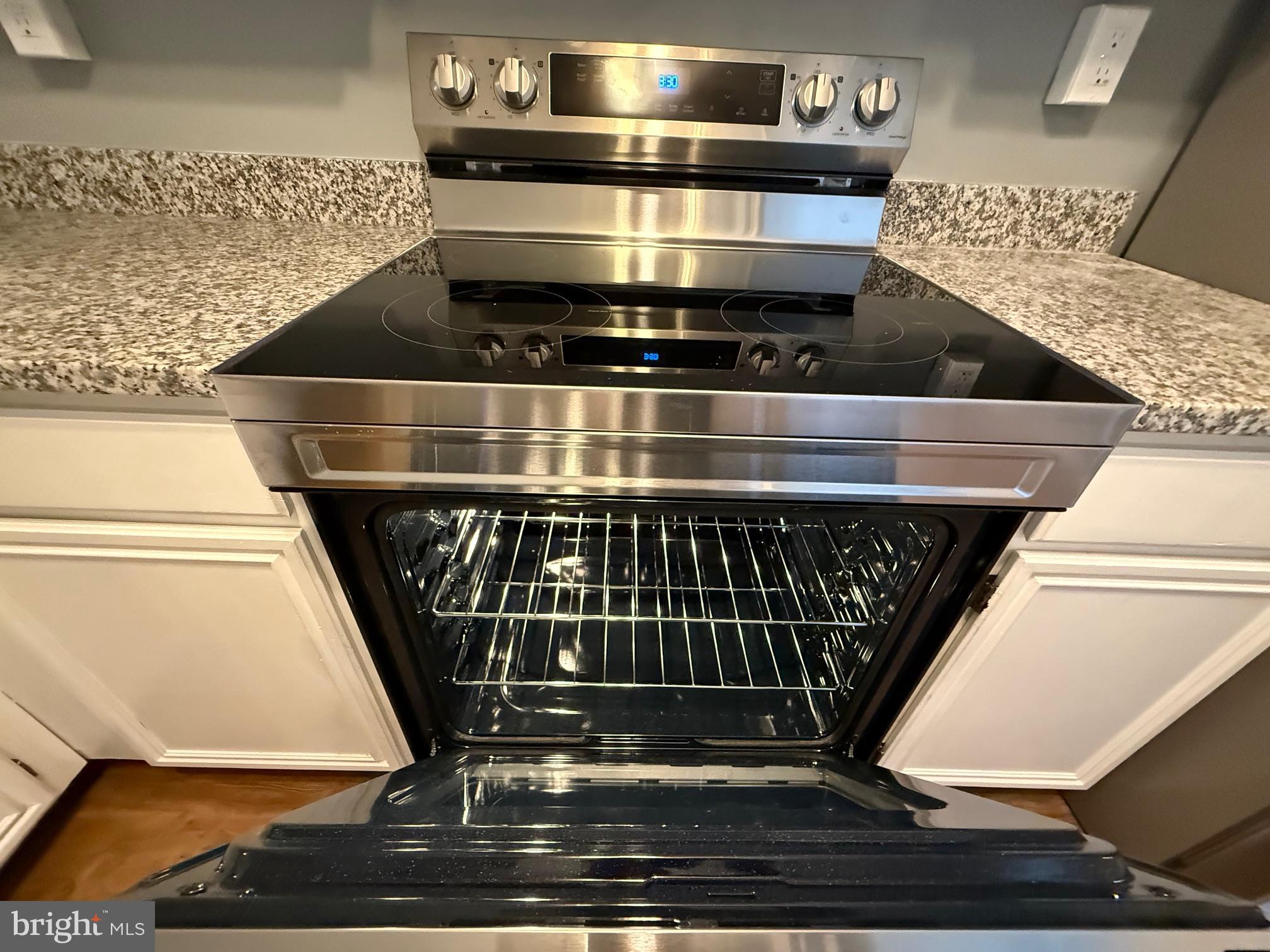 VILLAGE OF PAWNEE - Residential