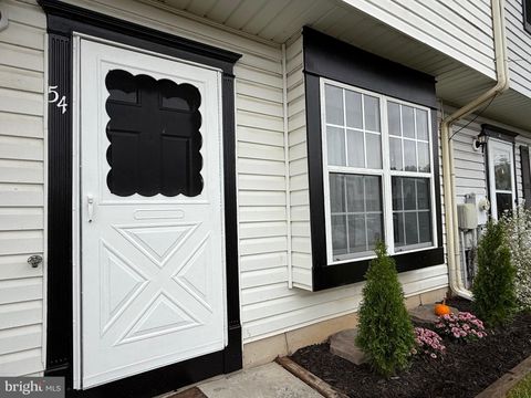 54 CHELMSFORD COURT MIDDLE RIVER MD 21220