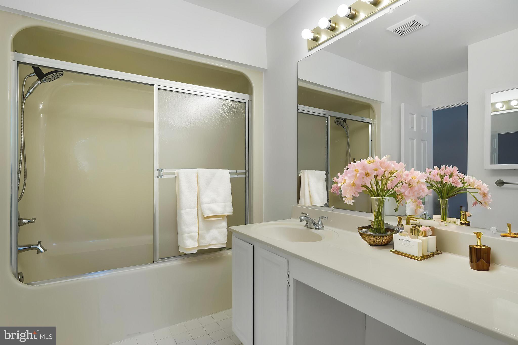 WESTBURY OAKS - Residential Lease