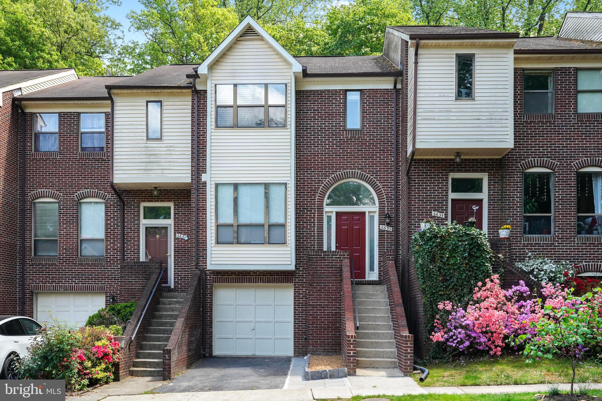 WESTBURY OAKS - Residential Lease