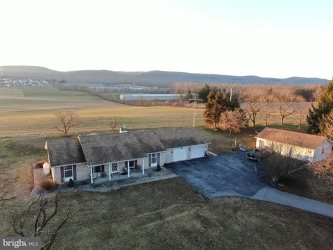 928 Baltimore Road, Shippensburg, PA 17257 - MLS#: PACB2039452