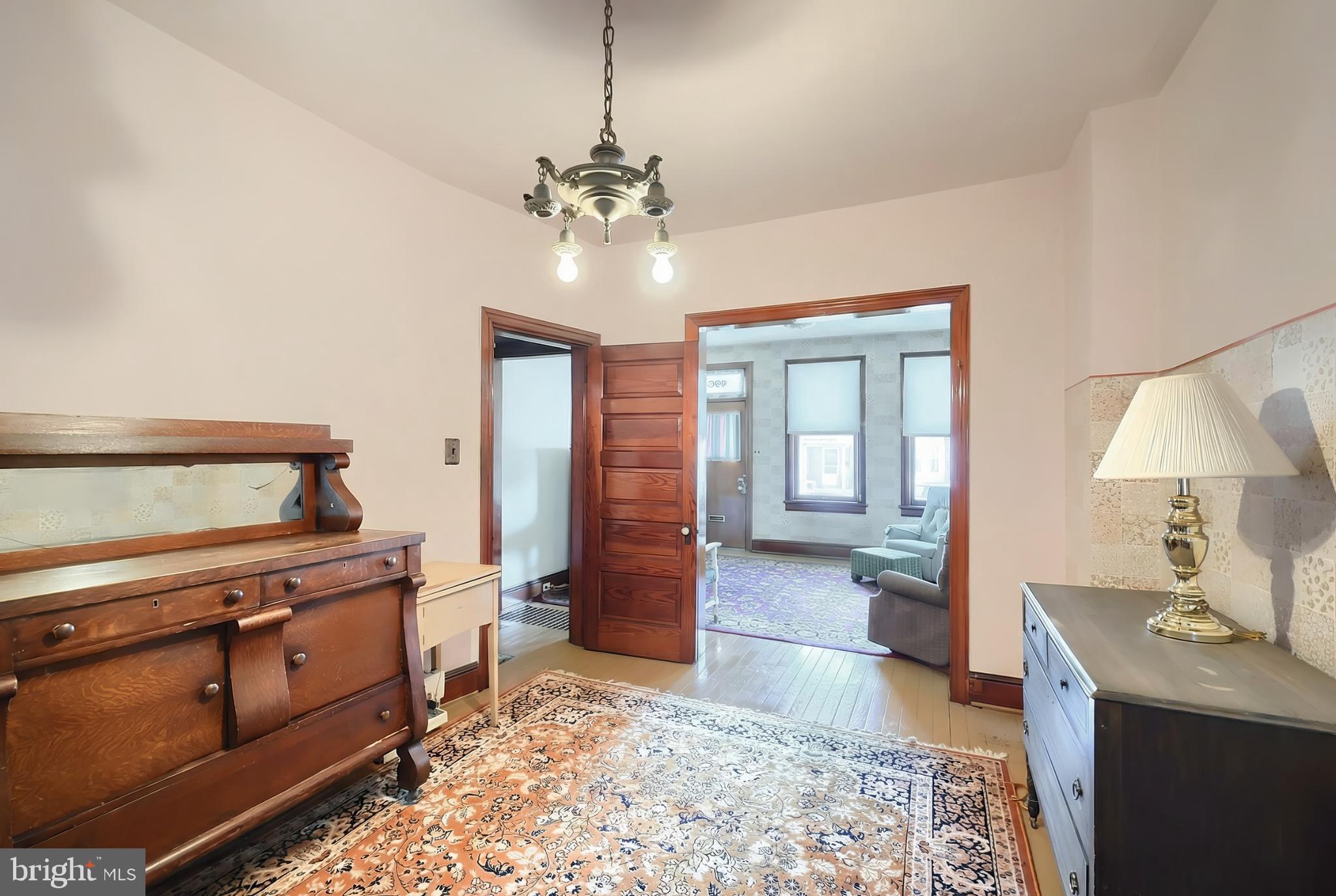 THE AVENUES - Residential