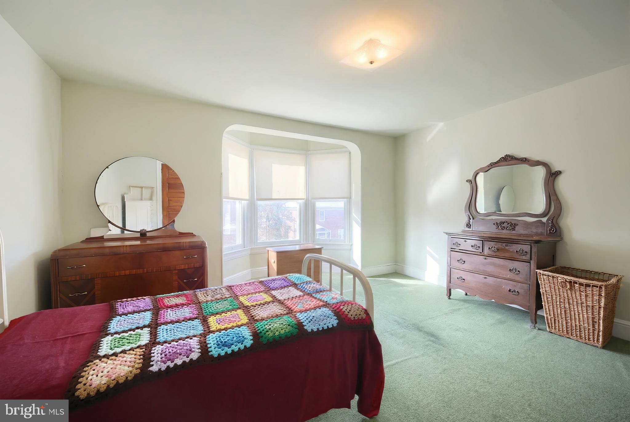 THE AVENUES - Residential