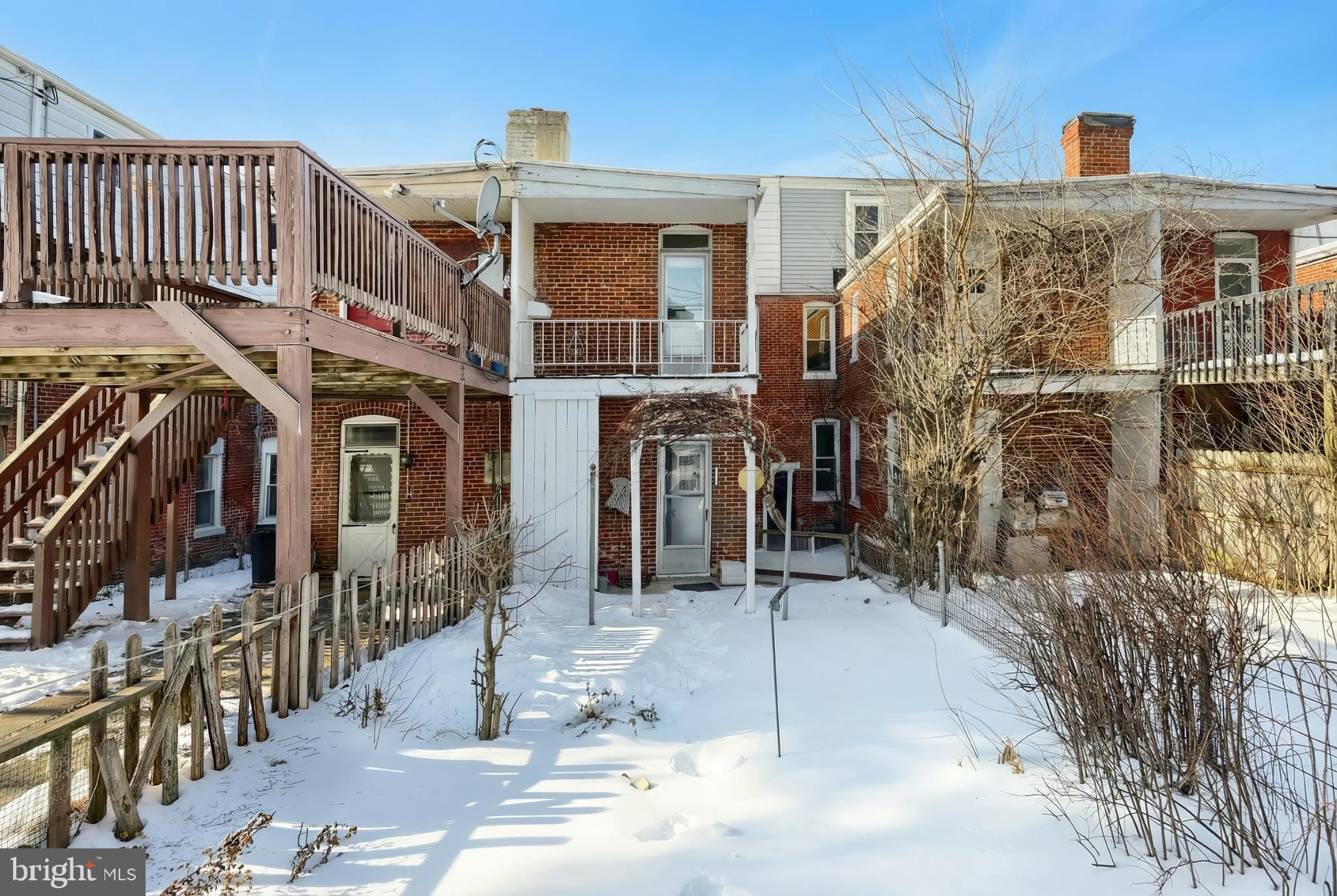 THE AVENUES - Residential