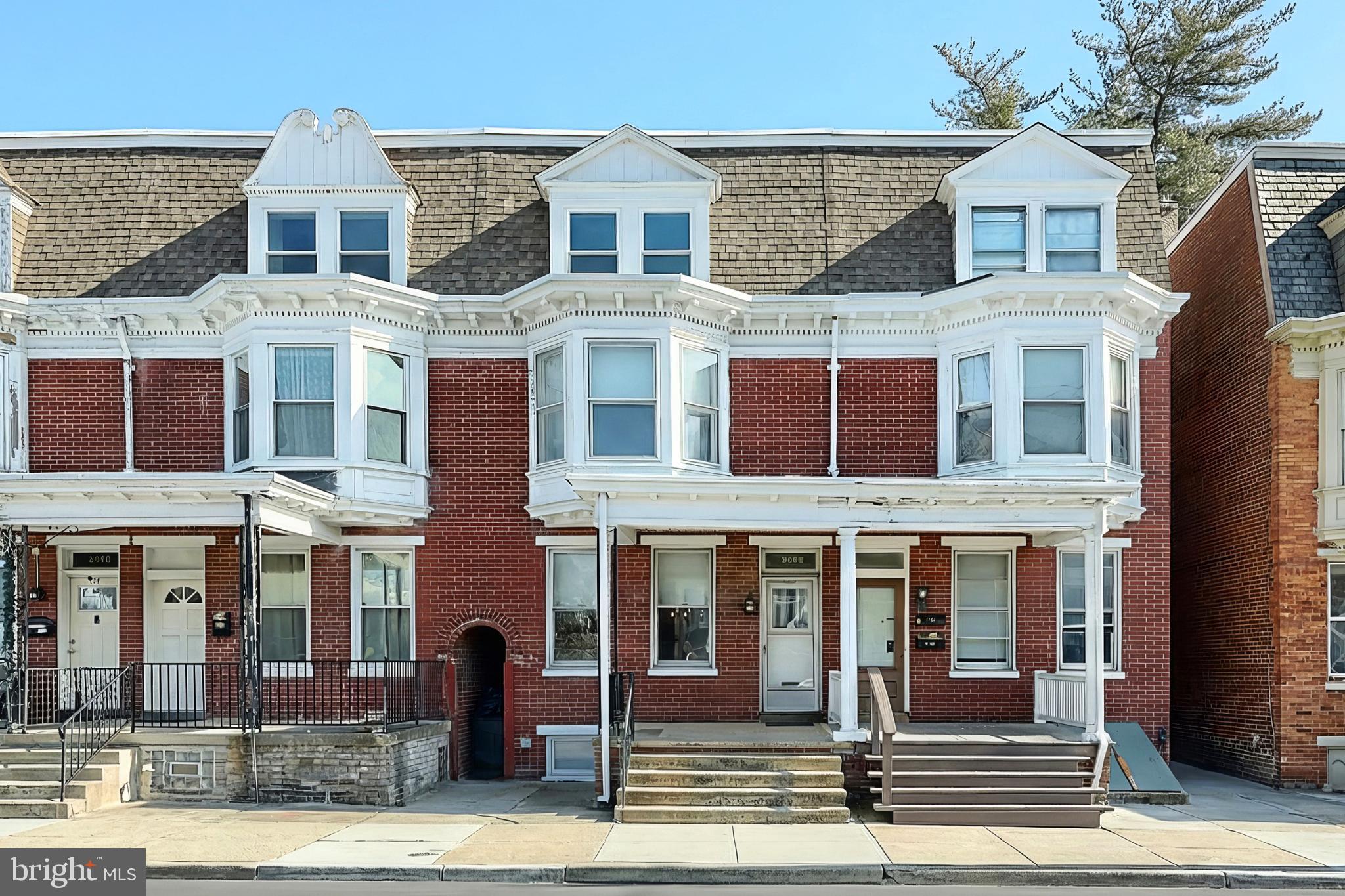 THE AVENUES - Residential