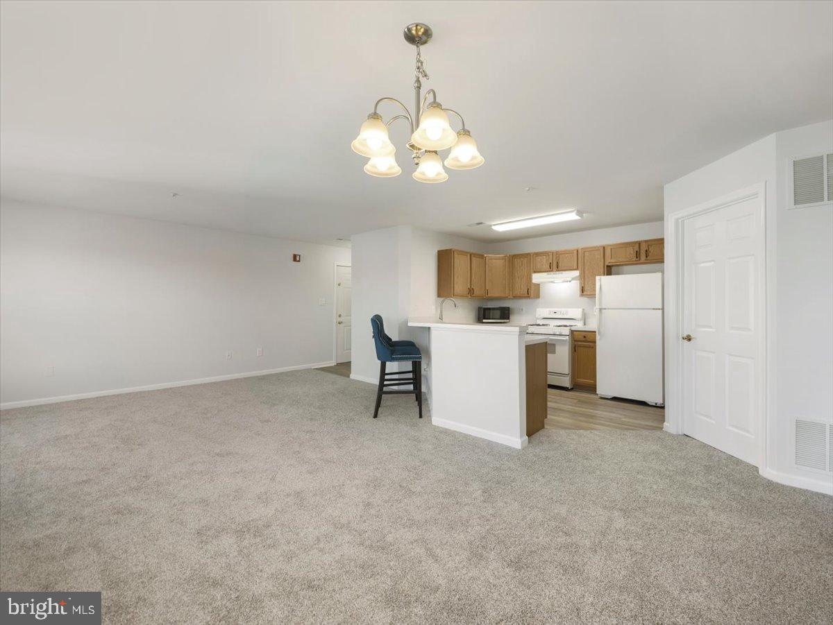 POTOMAC RIDGE - Residential