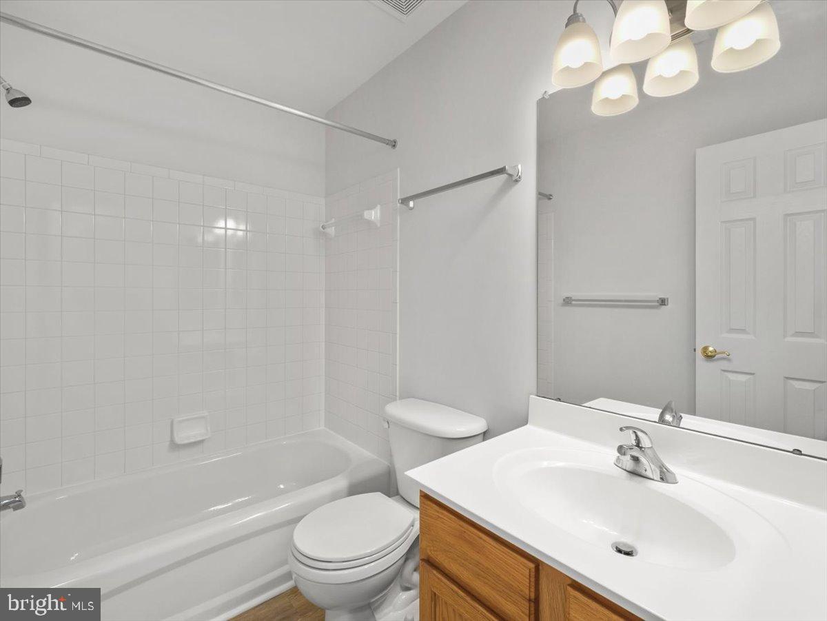 POTOMAC RIDGE - Residential