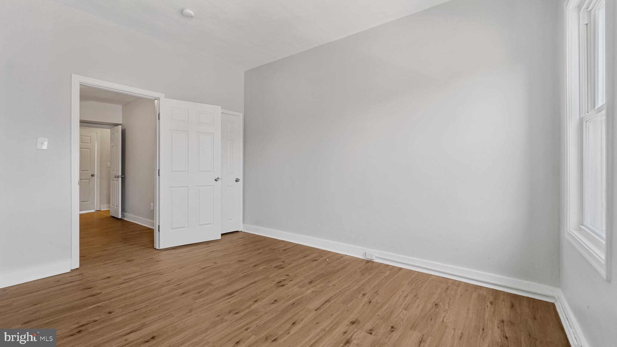 MADISON EASTEND - Residential Lease