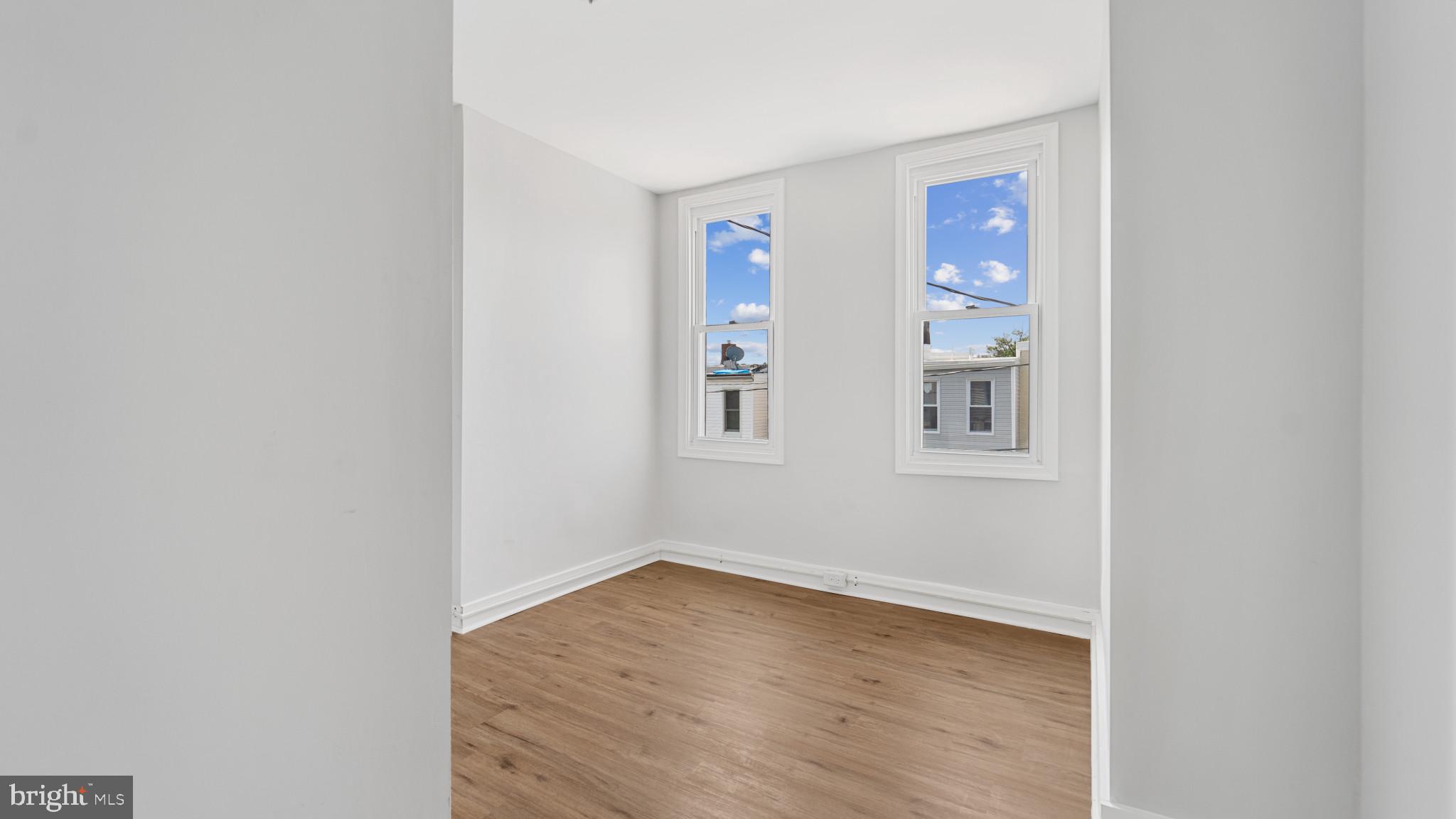 MADISON EASTEND - Residential Lease